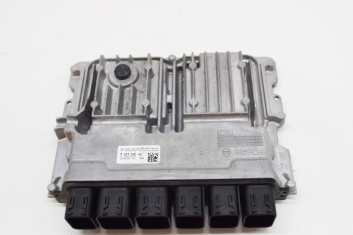 Unitate de control motor BMW 3 G20, G28 2021 OEM: 5A23E05,0261S103G2 14963010