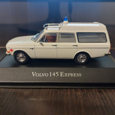 Macheta VOLVO 145 EXPRESS AMBULANCE 1969 - Atlas, scara 1/43, noua.