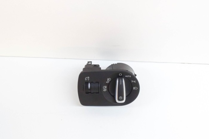Modul de control comutator faruri AUDI Q3 8U 2013 OEM: 8P0919093,8X2941531AD 15417990