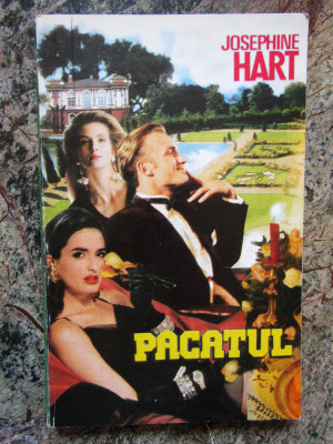 PACATUL-JOSEPHINE HART foto