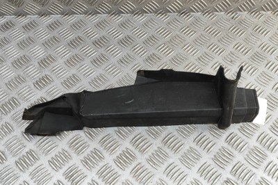Aripa de plastic dreapta față AUDI Q8 4MN 2024 OEM: 4M8821170 | 31865670 foto