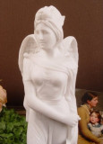 Statueta nostalgica cu o femeie IS227, Nuduri