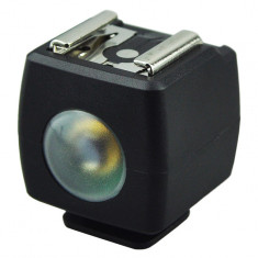 Adaptor patina blitz ​JJC JSYK-3A cu celula slave optic pentru blitzuri Canon