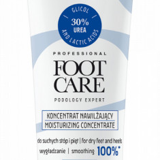 Crema concentrata pentru hidratarea picioarelor cu 30% uree Professional Foot Care Podology Expert, 75ml, Lirene