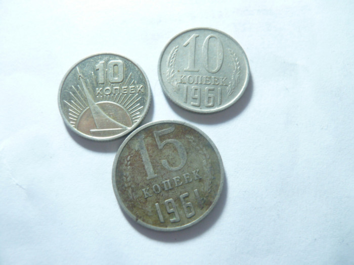 3 Monede 10 si 15 kopeici 1961 si 10 kop 1967 ,cal. buna-f.buna