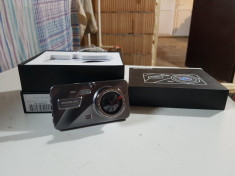 Camera video auto + card memorie 32 GB foto