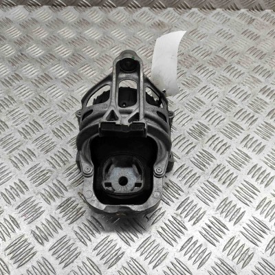 Suport motor dreapta AUDI Q7 4M 2016 OEM: 4M0199372C 32045262 foto