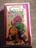 Casete video VHS -Barney Songs Limba Engleza ( pt copii )