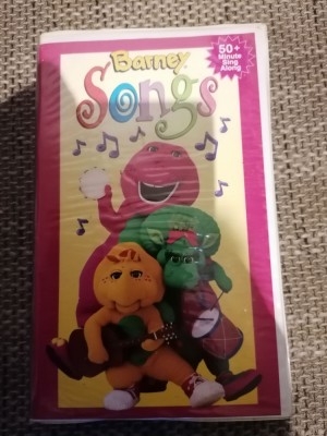 Casete video VHS -Barney Songs Limba Engleza ( pt copii ) foto