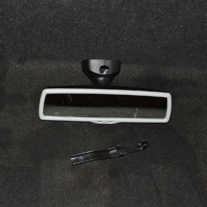 Oglinda retrovizoare interioară VW PASSAT B7 362 2011 OEM: 1K0857511 | 2434966