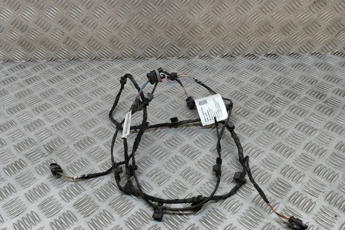 Cablaj senzor de parcare spate VW PASSAT Variant B8 3G5 2020 OEM: 3G9971104K 30433810