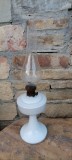 LAMPA ALBA CU PICIOR