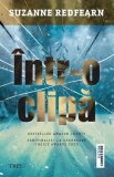 &Icirc;ntr-o clipă - Editura Trei