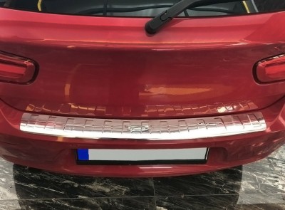 Ornament portbagaj crom BMW seria 1 F20 F21 (2011-2018) foto