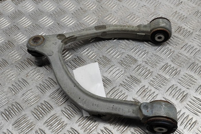 Braț superior dreapta față TESLA MODEL Y 2022 OEM: 1288326-00-A 29858433