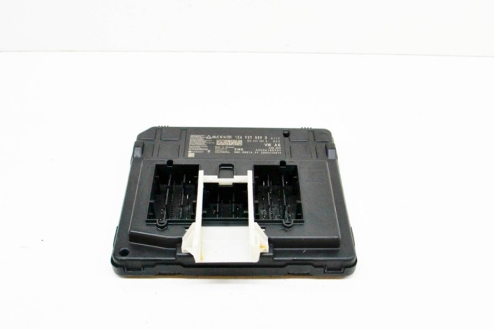 VW ID.3 E11 2020 OEM: 1EA937089D,A3C06185904,A2C11974102,1EA937089A SKU: 13973924