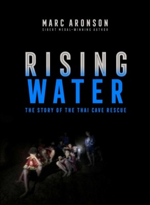 Rising Water: The Story of the Thai Cave Rescue foto