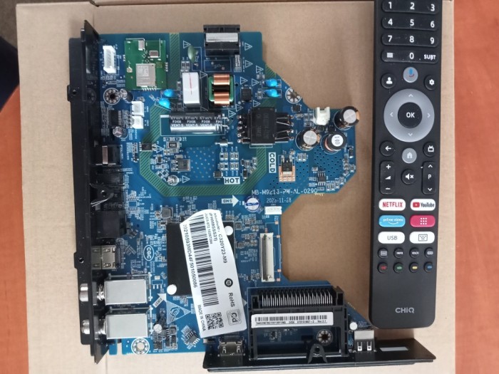 Placa digitala CHiQ L32FM9E
