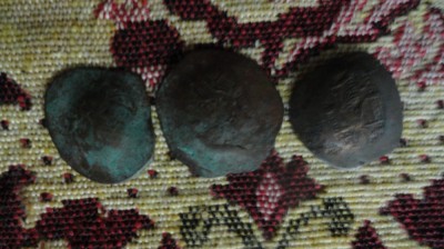 3 MONEDE TRACHI MEDIEVALE foto