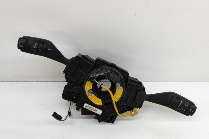 Maneta semnalizare ștergătoare FORD FOCUS II Cabrio 2007 OEM: 4M5T-14A664-AB,4M5T-13N064-DH,3M5T-6475-AE | 29754633