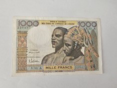 Africa de Est 1000 Francs 1961 Rara