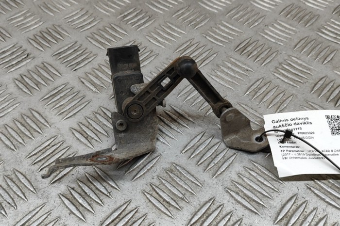Senzor de nivel &icirc;nălțime dreapta spate VOLVO XC60 II 246 2019 OEM: 32246988 | 27841115