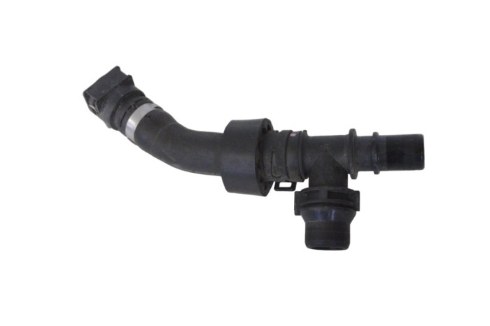 Furtun de lichid de răcire JAGUAR F-PACE X761 2016 OEM: JX73-7752-AB 18133160