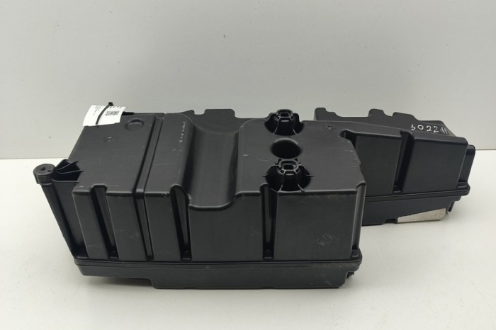 Subwoofer AUDI Q7 4M 2017 OEM: 4M0035621G | 31693015