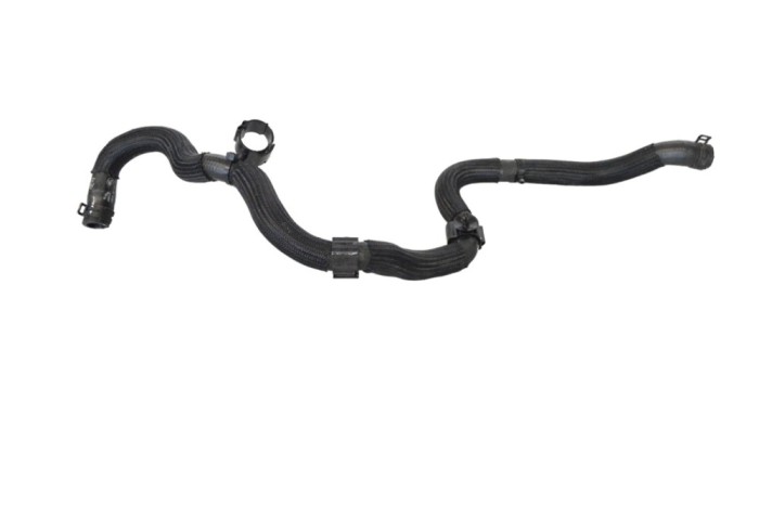 Furtun de lichid de răcire JAGUAR I-PACE X590 2020 OEM: J9D3-8D136-AC 23524954