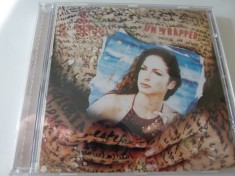 Gloria Estefan - unwrapped, s foto