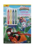 Cumpara ieftin Marvel. Paienjenelul si prietenii lui uimitori. Coloram cu Paienjenel. Carte de colorat cu 4 creioane cerate