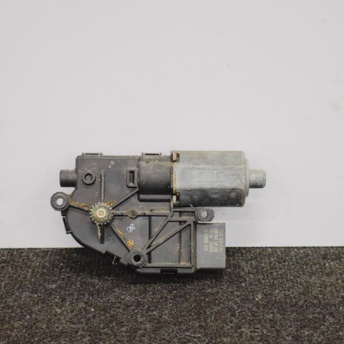 Modul de control trapa AUDI Q7 4L 2007 OEM: 1137328474 2666587