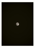 Tablou Canvas Luna dans&acirc;nd pe cerul nopții - Artă decorativă, 26 x 39 cm, CMCLASS