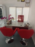 Set complet mobilier birou / cabinet: Birou + Scaun Directoral + 2 Fotolii Vizitator