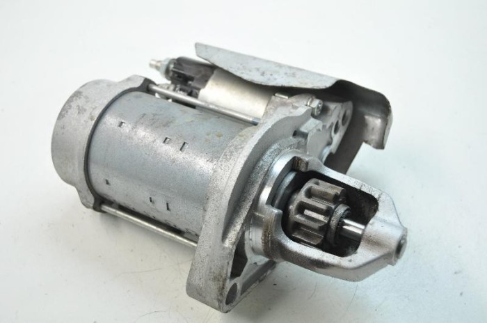 Electromotor JAGUAR F-PACE X761 2016 OEM: G73-11001-EB | 3370263