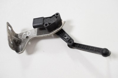 Senzor de nivel &amp;icirc;nălțime dreapta spate TESLA MODEL S 2016 OEM: 6006526-00-B,6006526-00 | 3356586 foto