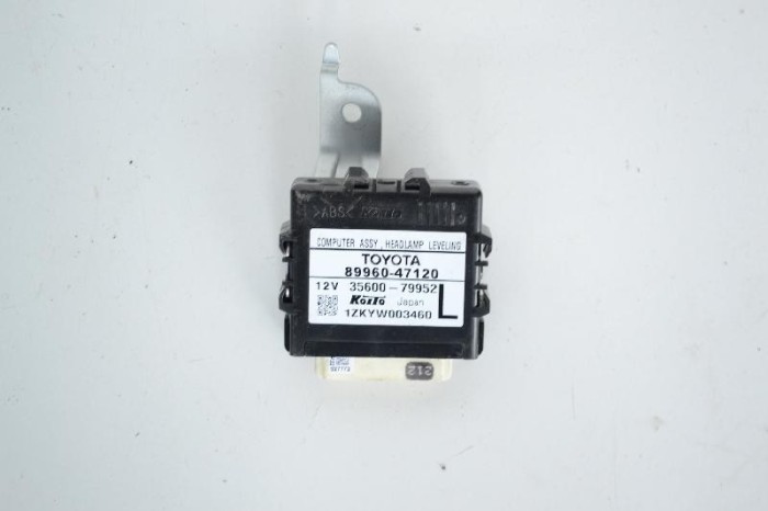 Alt modul de control TOYOTA PRIUS _W3_ 2012 OEM: 89960-47120 1618184