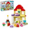 Purcelusa Peppa si casa aniversara, LEGO&reg;