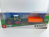 Fendt 1000 vario tractor green