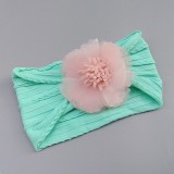 Bentita verde lata cu model din tesatura si fundita din tulle