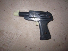 pistol comunism n169 foto