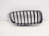 Grila dreapta față BMW 3 F30, F80 2015 OEM: 7255412,7263482,7263480,7260498 10496029