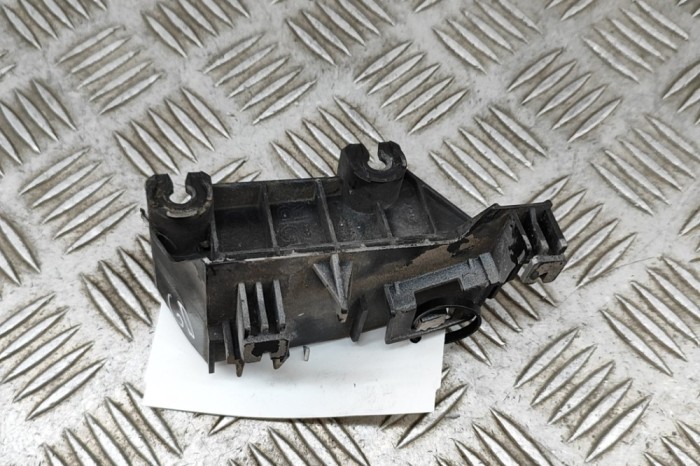 Suport bara de protecție dreapta spate LEXUS GS _L1_ 2014 OEM: 52562-30150 26306037