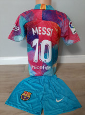 Echipament fotbal pentru copii FC.Barcelona Messi marimea 176 foto
