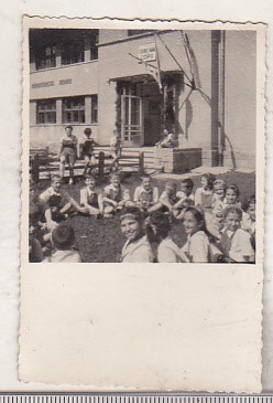 bnk foto Liceul Predeal - Colonia de vara pt copii - anii `50 foto