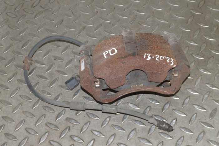 Etrier de fr&acirc;nă dreapta față VW GOLF VII 5G1, BQ1, BE1, BE2 2014 OEM: Hatchback | 13961095