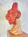 H335-Statuieta Turc veche ceramic arsa cu soclul de marmura stare foarte buna.