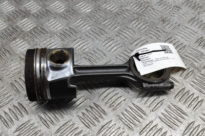Piston AUDI A4 8W2, B9 2018 OEM: 04L107065R,04L105401A 28134677 foto