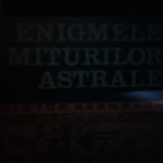 ENIGMELE MITURILOR ASTRALE - VICTOR KERNBACH, EDITURA ALBATROS 304 pag