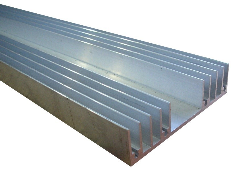 Radiator aluminiu 100mm latime, 1m lungime - 131323 | arhiva Okazii.ro